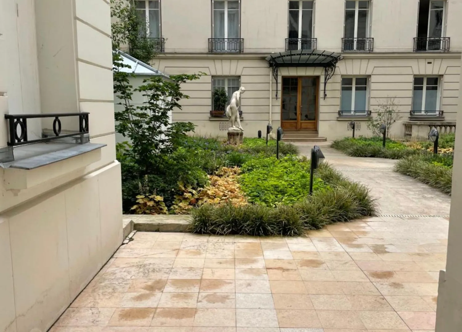 Studio près du Pont Mirabeau et Tour Eiffel Paris France