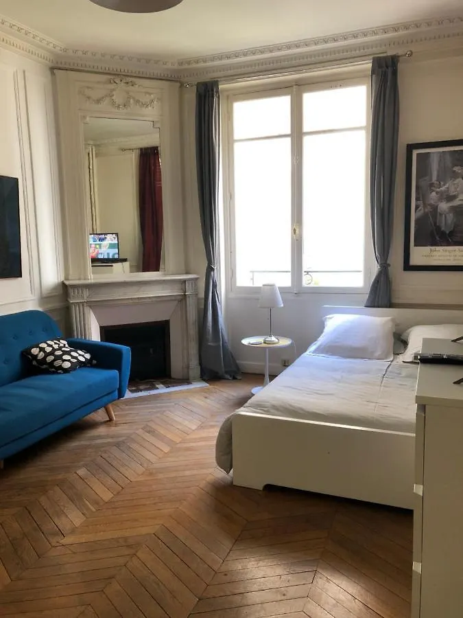Studio A Paris Pres Du Pont Mirabeau Et Tour Eiffel 0*,